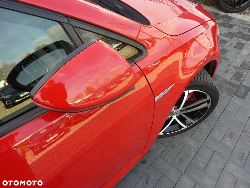 Volkswagen Golf - 37