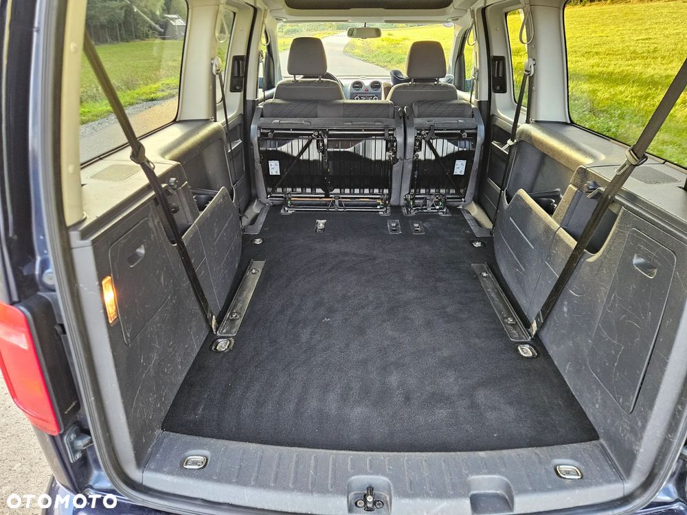 Volkswagen Caddy Maxi Comfortline Mixt DSG - 21