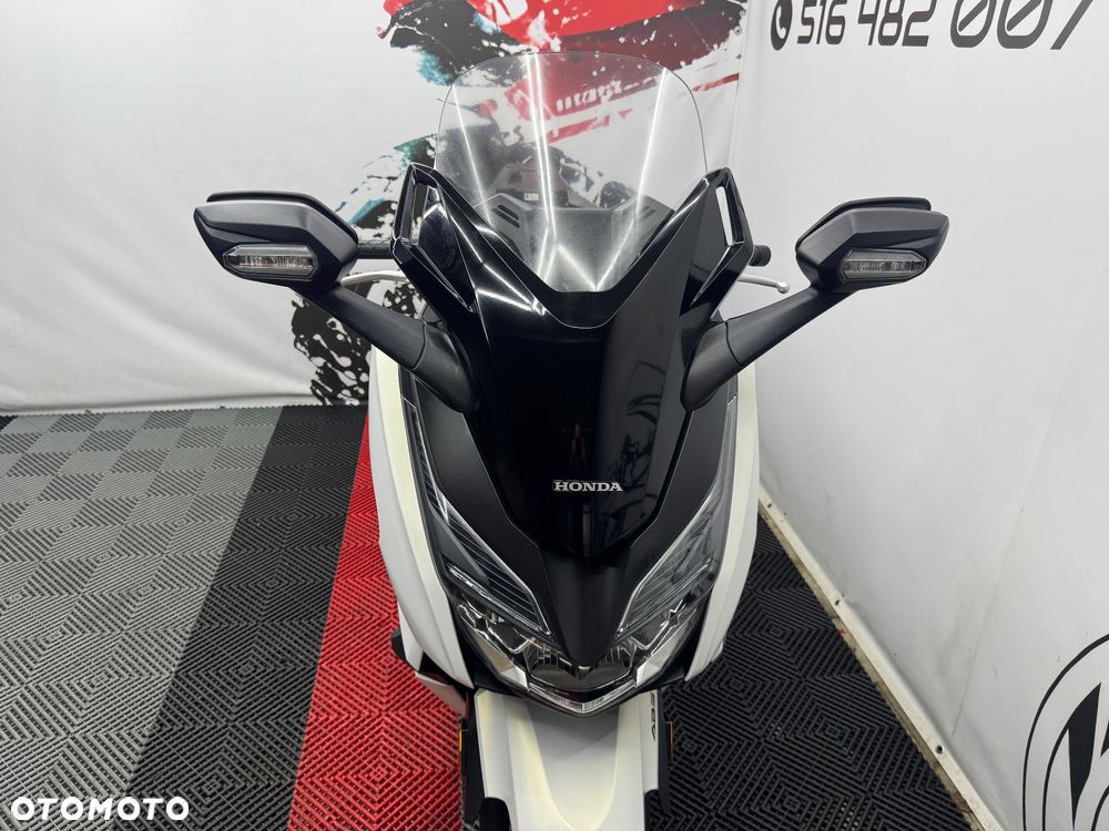 Honda NSS - 34
