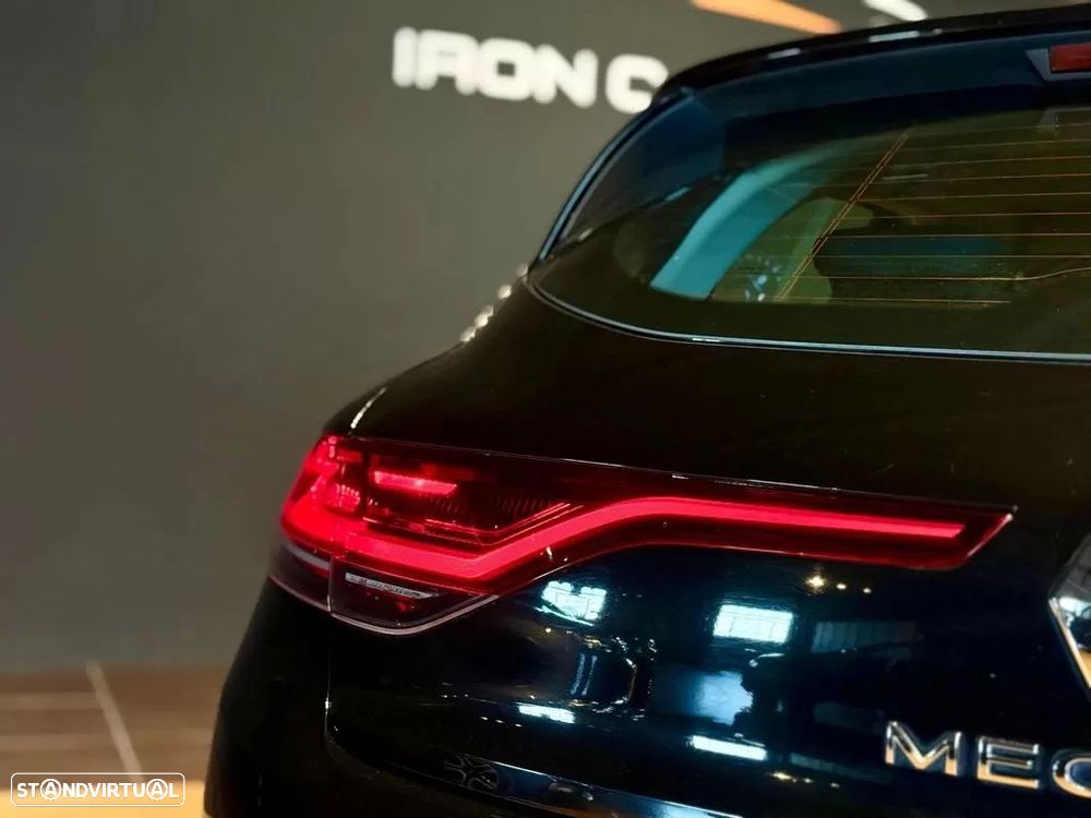 Renault Mégane 1.5 Blue dCi Limited EDC - 4