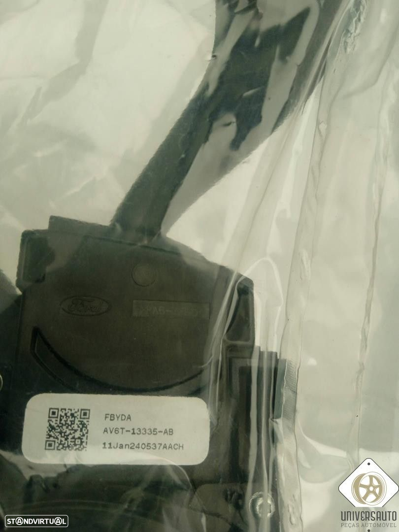 COMANDO LUZES FORD FOCUS III TURNIER 2011 - 2