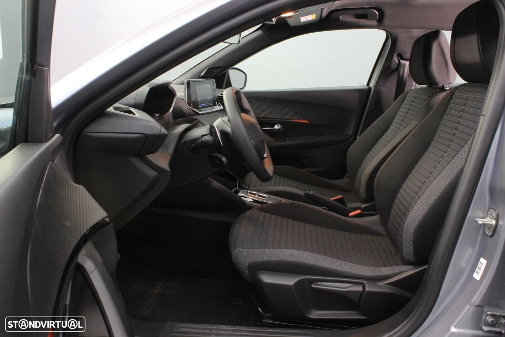 Peugeot 2008 1.5 BlueHDi Active Pack EAT8 - 21