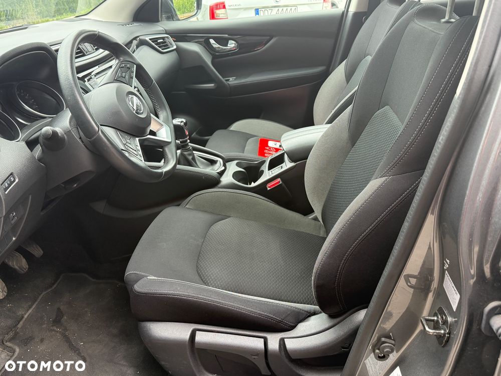 Nissan Qashqai 1.3 DIG-T Tekna - 10