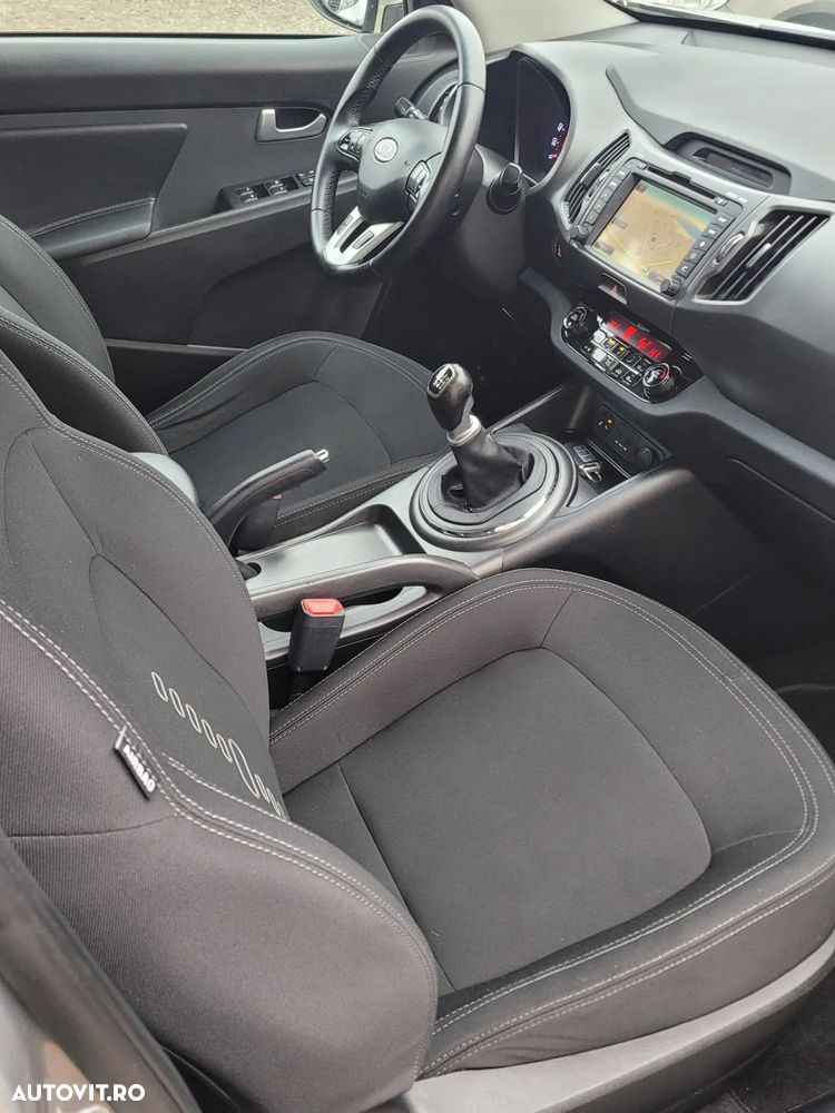 Kia Sportage 1.7 CRDI 2WD ISG Vision - 10