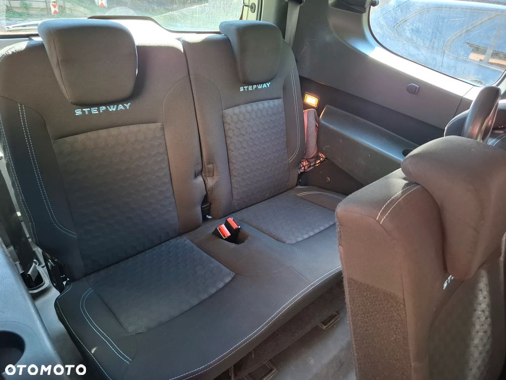 Dacia Lodgy - 10