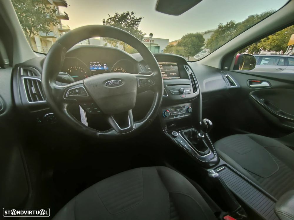 Ford Focus 1.5 TDCi Titanium - 17