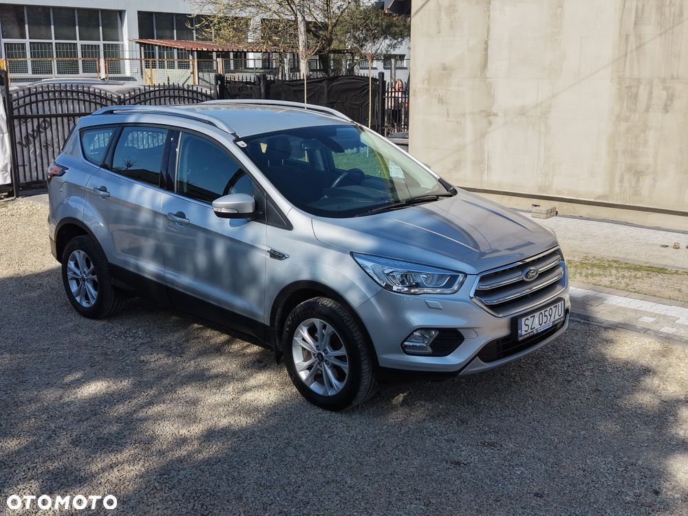 Ford Kuga 1.5 EcoBoost 2x4 Business Edition - 27
