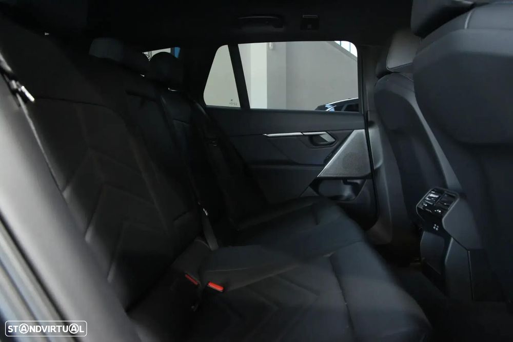 BMW 530 e Pack Desportivo M - 25