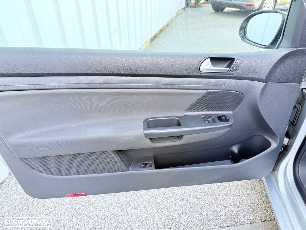 VW Golf 1.9 TDi 6V Confortline - 11