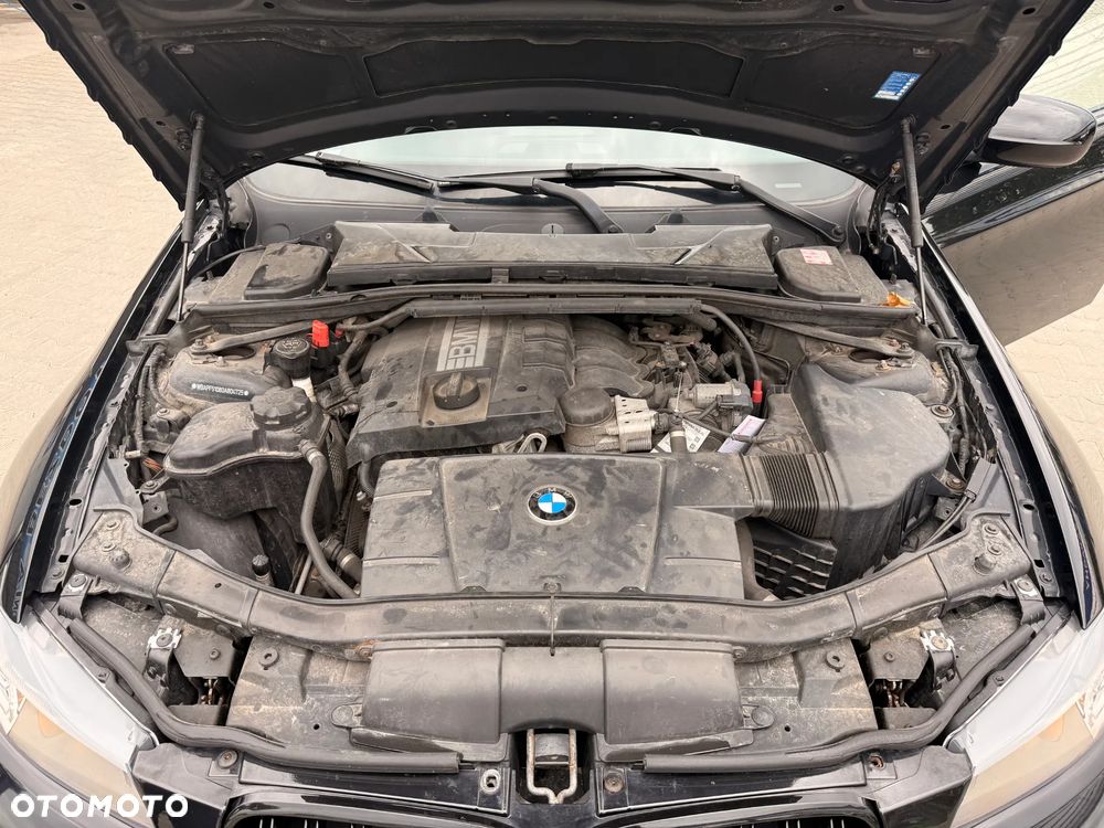 BMW Seria 3 318i - 13