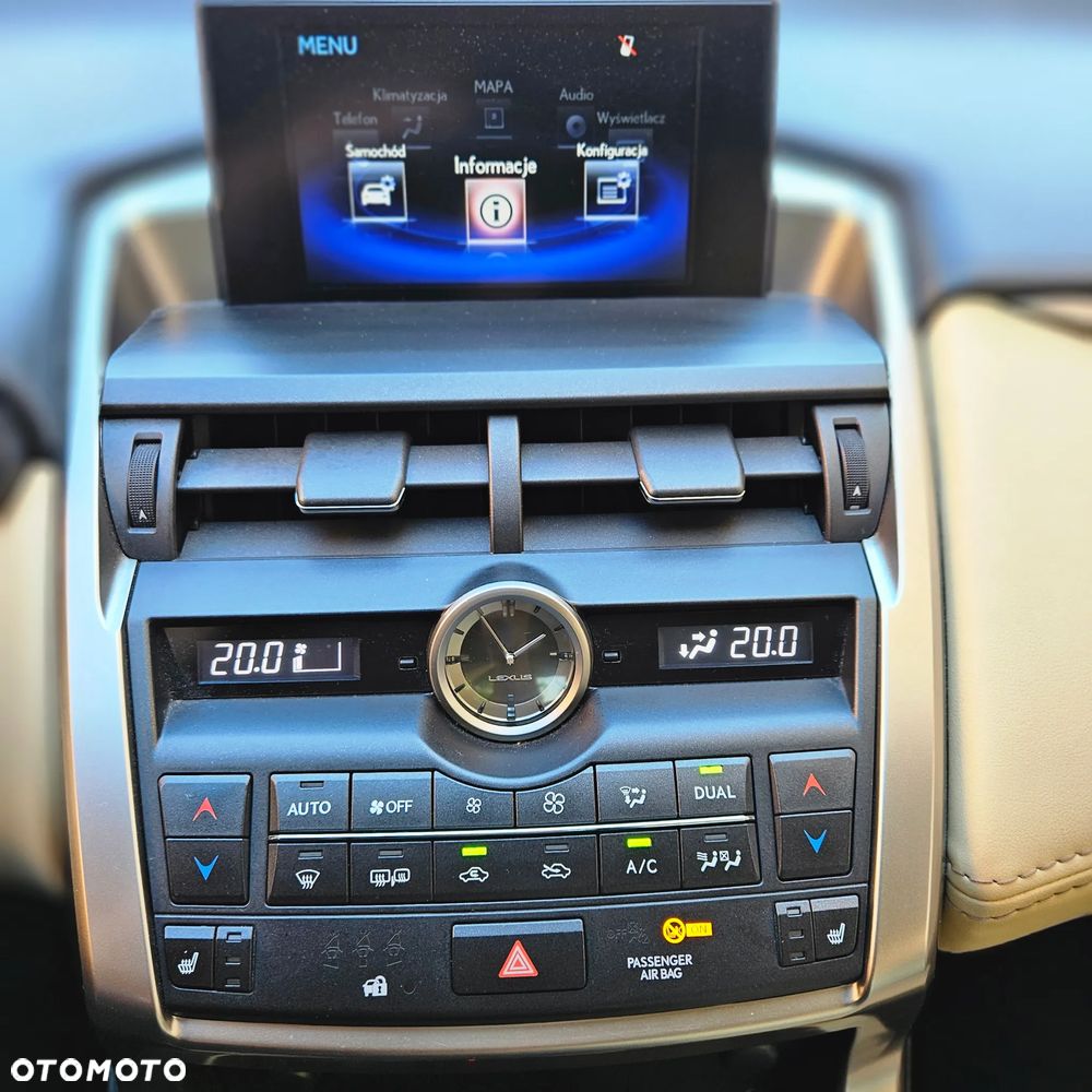 Lexus NX 200t AWD Luxury Line - 34
