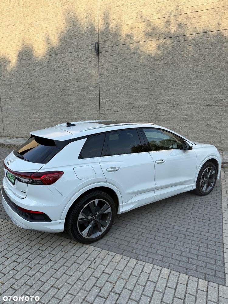 Audi Q4 e-tron - 6