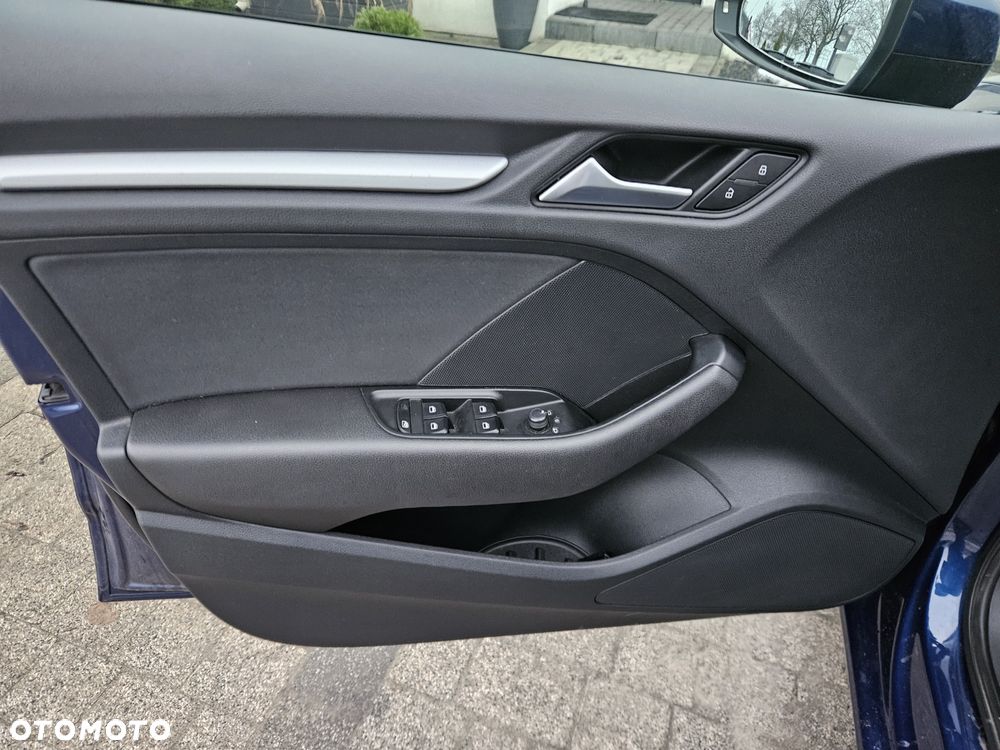 Audi A3 Sportback 1.6 TDI sport - 25