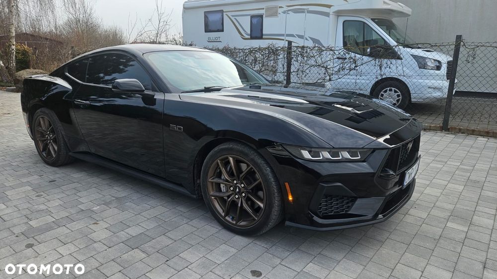 Ford Mustang - 5