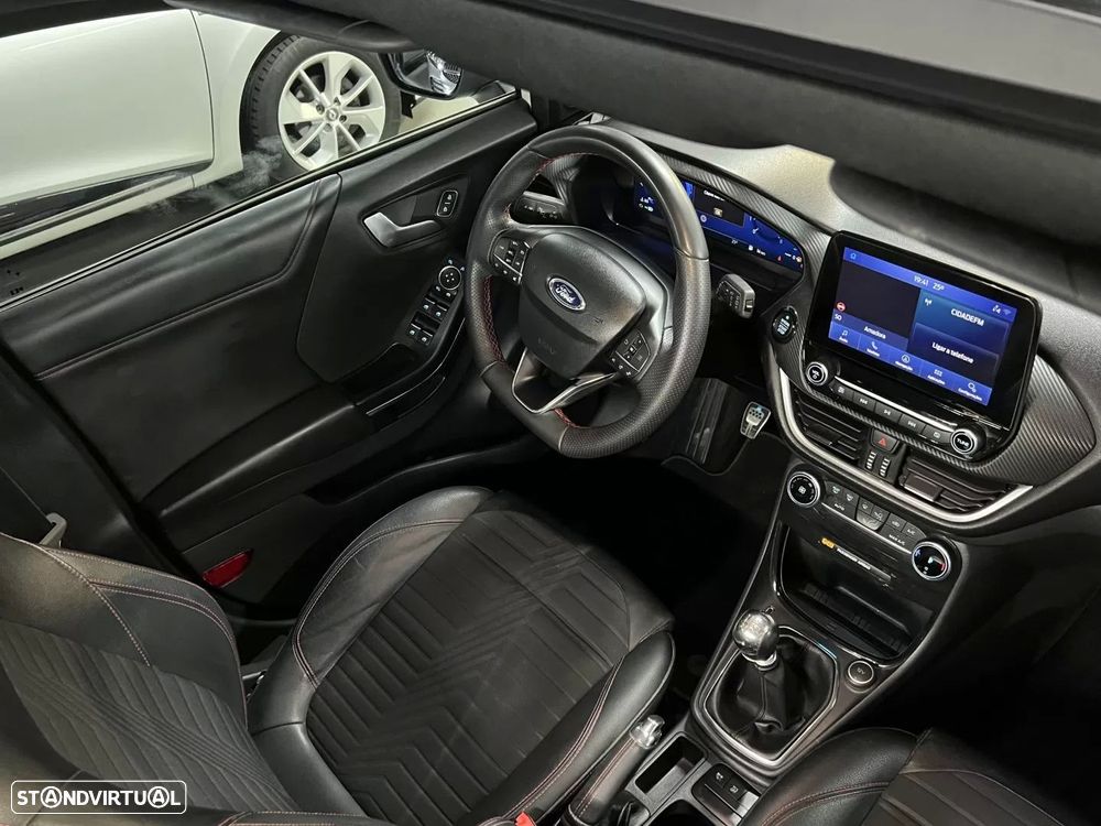 Ford Puma 1.0 EcoBoost MHEV ST-Line X Vivid Ruby Edition - 5