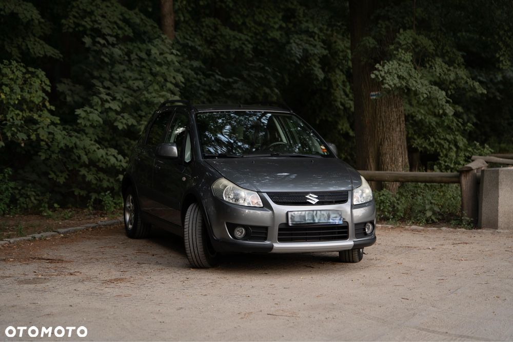 Suzuki SX4 - 1