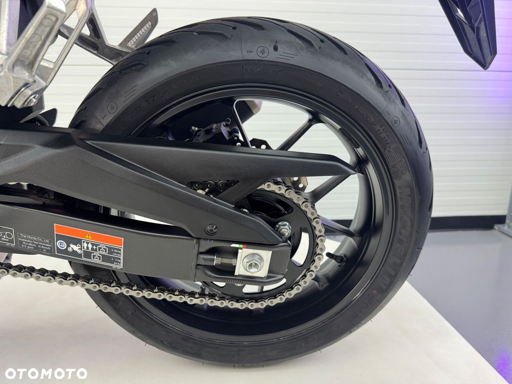 Honda CB - 26