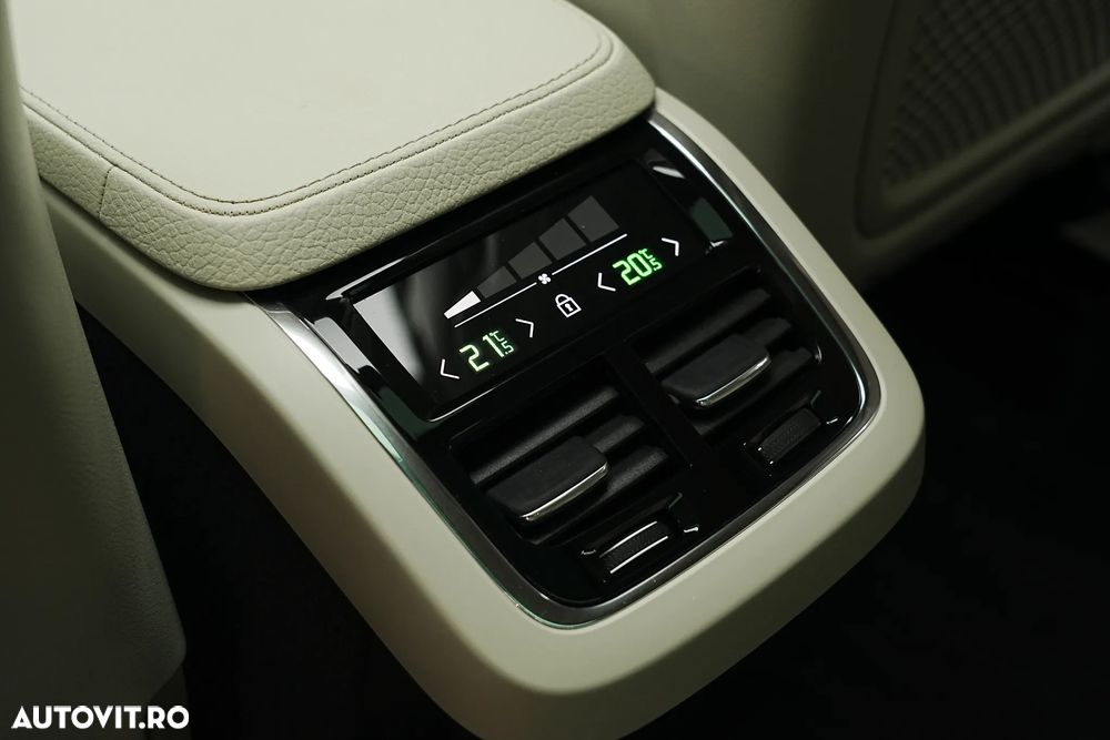 Volvo XC 90 B5 MHEV AWD 7 locuri Inscription - 35