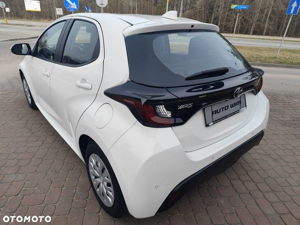 Toyota Yaris - 9