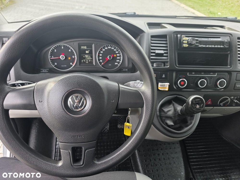Volkswagen Transporter - 13