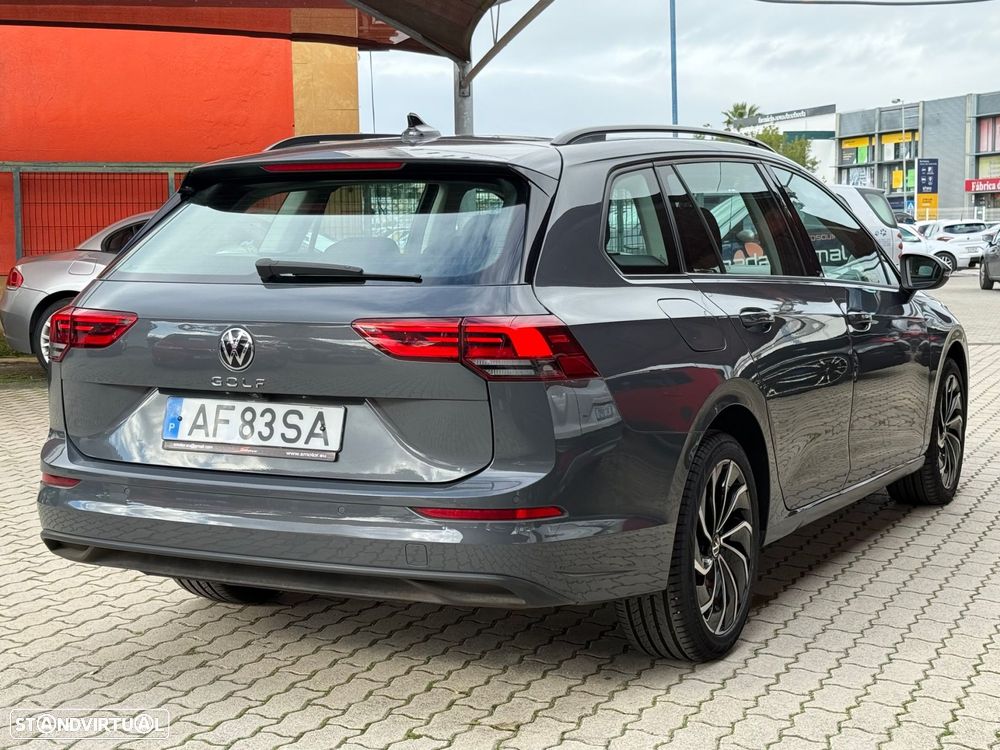 VW Golf Variant 2.0 TDi Sportline - 4