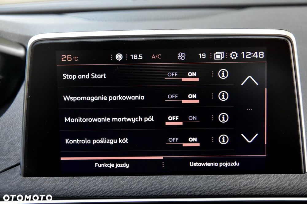 Peugeot 5008 THP 165 EAT6 Allure - 34