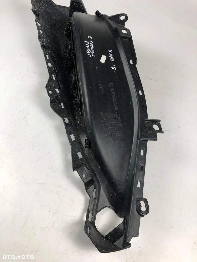 Yamaha X-MAX 125 300 18- Prawa Podłoga Podest Wypełnienie Podłogi - 3