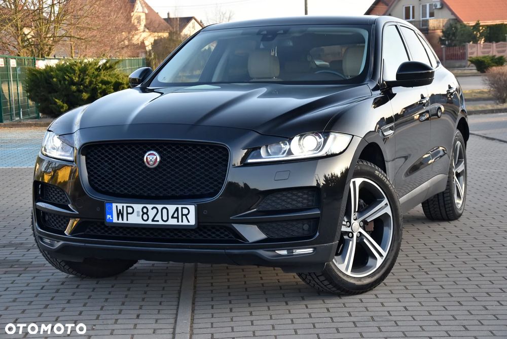 Jaguar F-Pace 2.0 i4D AWD R-Sport - 37