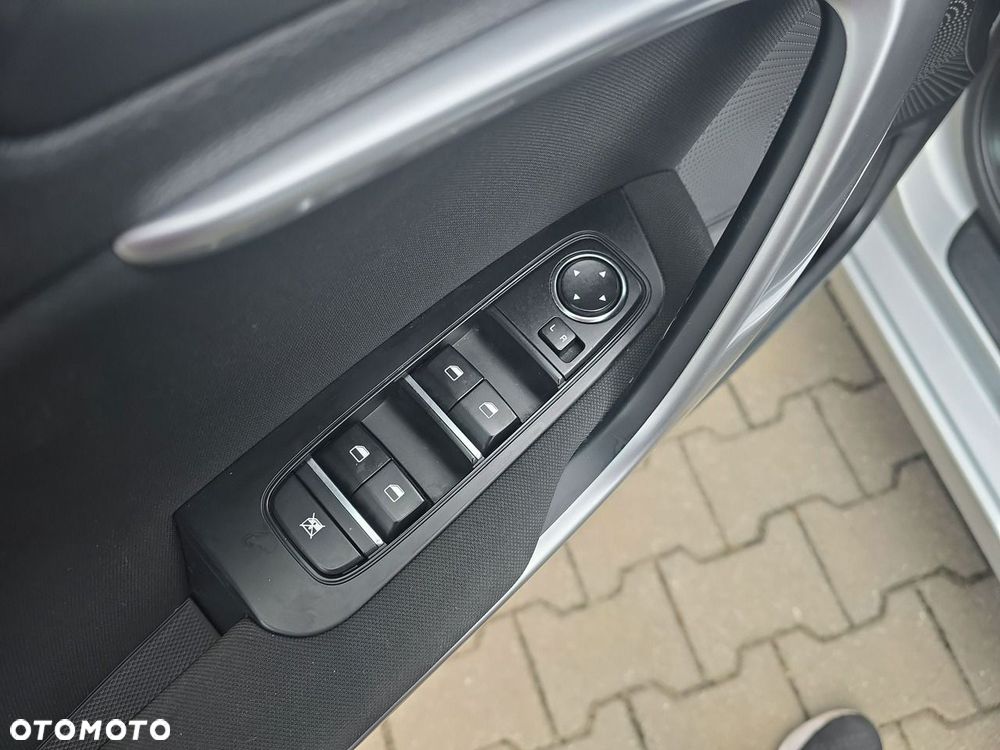 Kia Ceed - 19