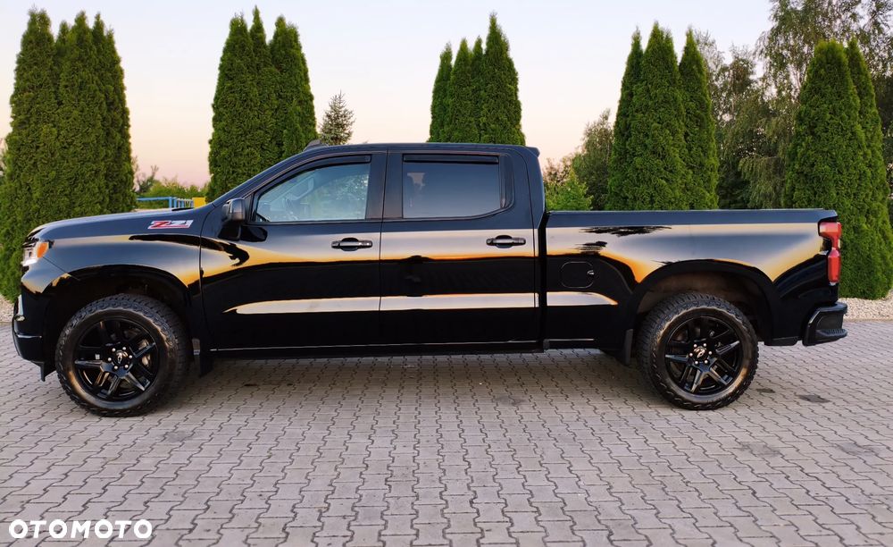 Chevrolet Silverado - 8
