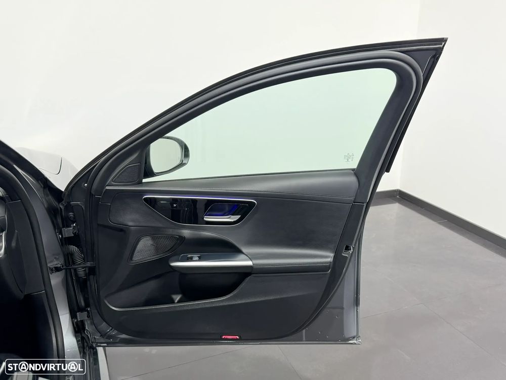 Mercedes-Benz C 300 e AMG Line - 47