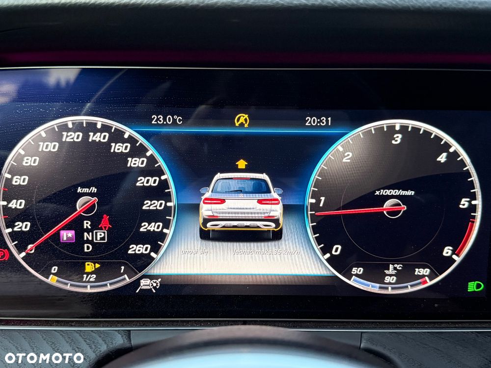 Mercedes-Benz Klasa E 220 d 4Matic T All-Terrain 9G-TRONIC Exclusive - 27