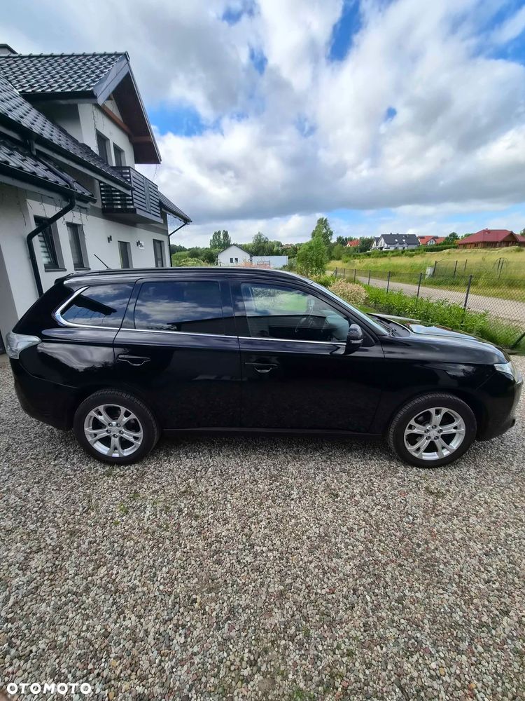 Mitsubishi Outlander 2.0 Intense + CVT - 3