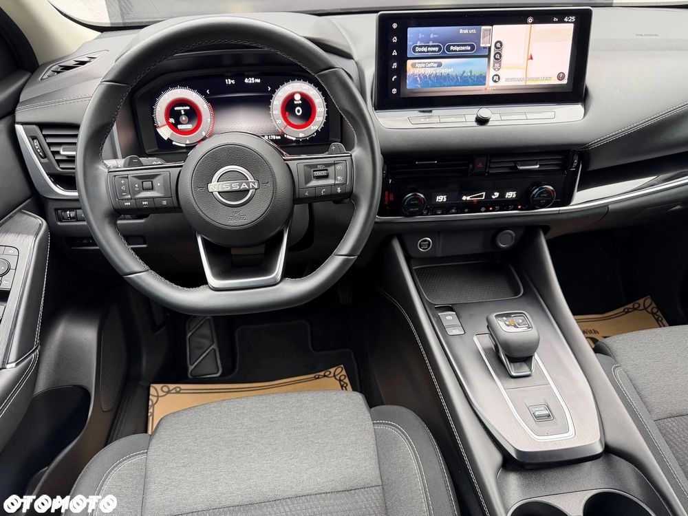 Nissan Qashqai 1.3 DIG-T mHEV N-Connecta Xtronic - 12