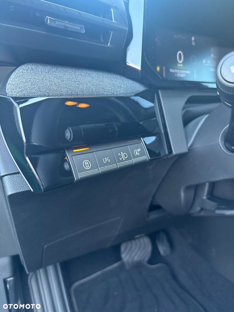 Renault Clio - 17