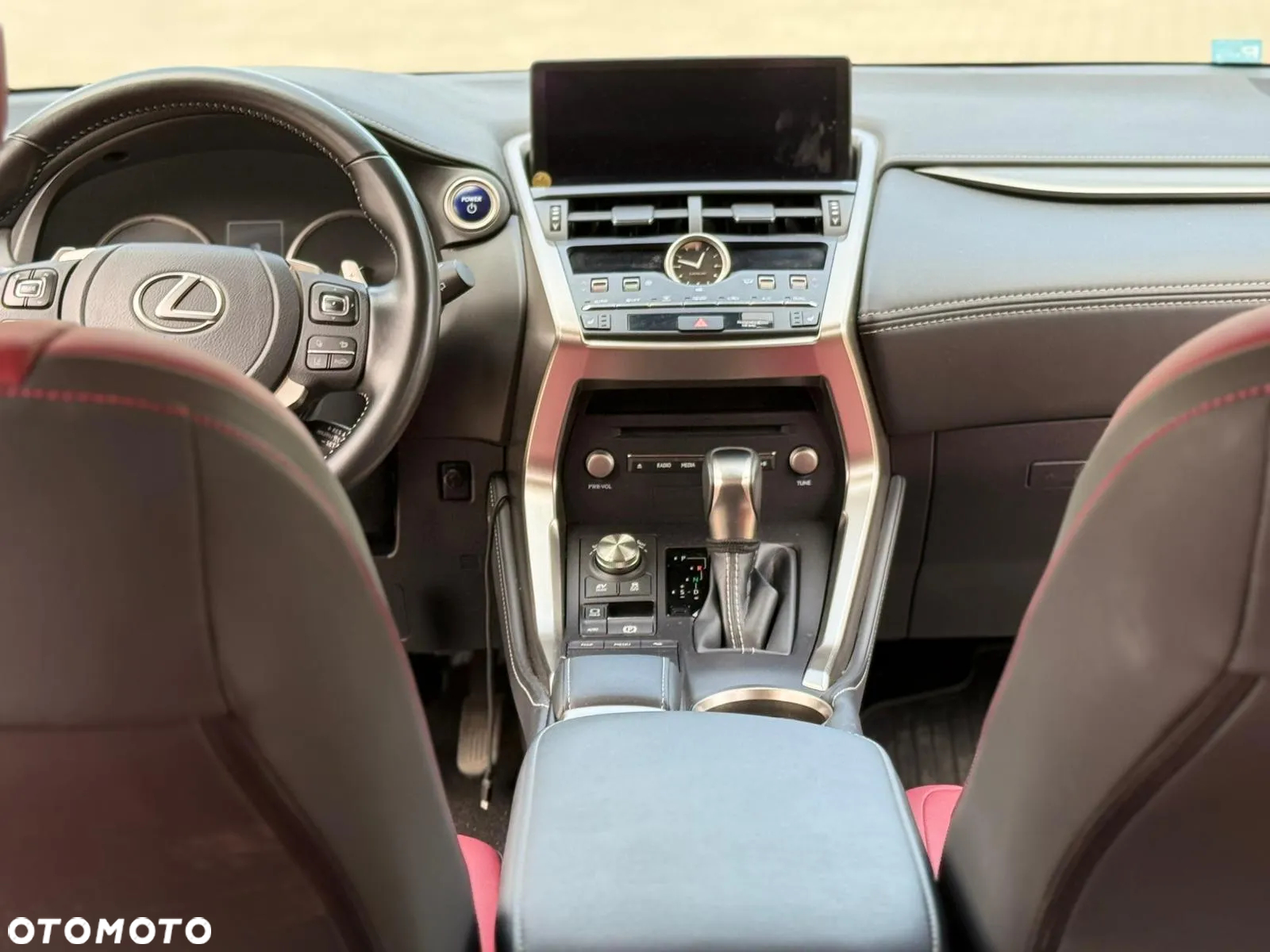 Lexus NX 300h F Impression AWD - 6