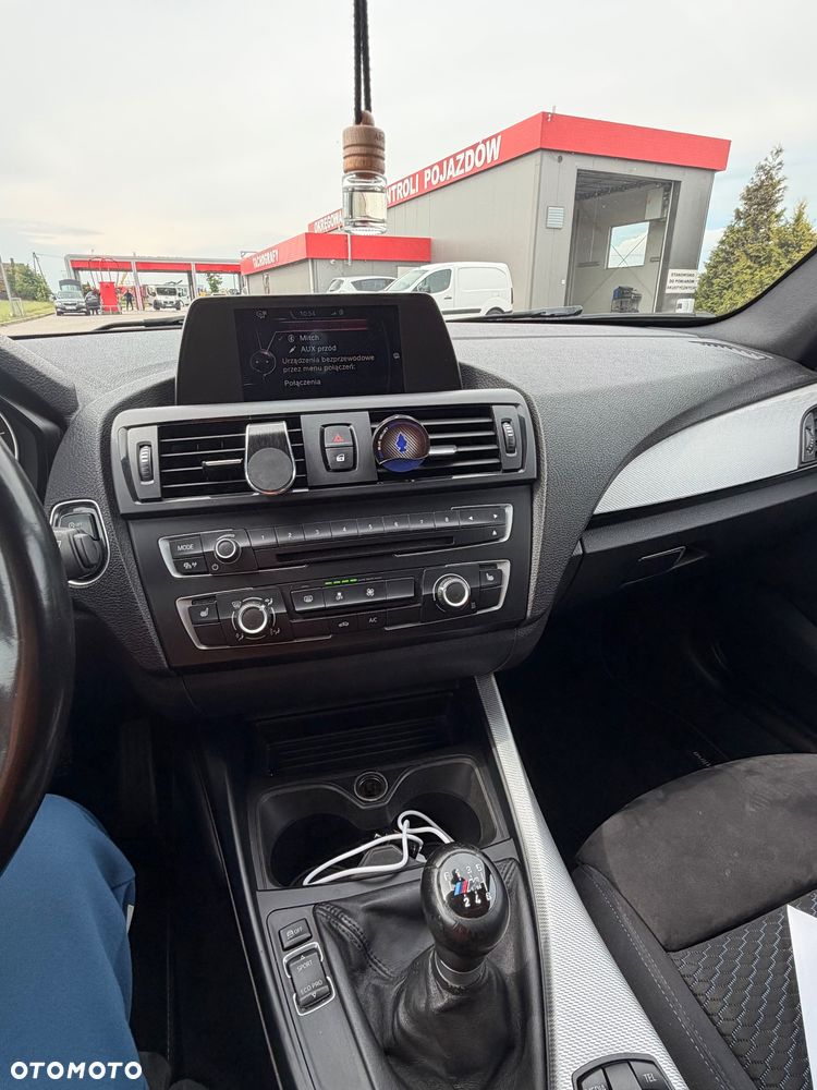 BMW Seria 1 114i Sport Line - 8