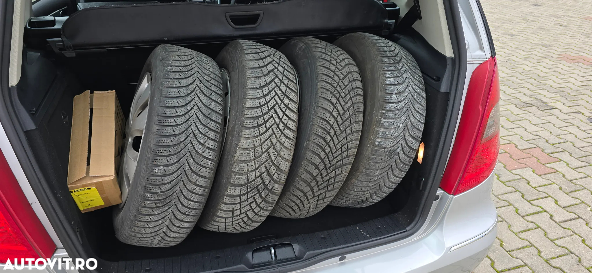 Mercedes-Benz A 150 BlueEFFICIENCY Elegance - 23