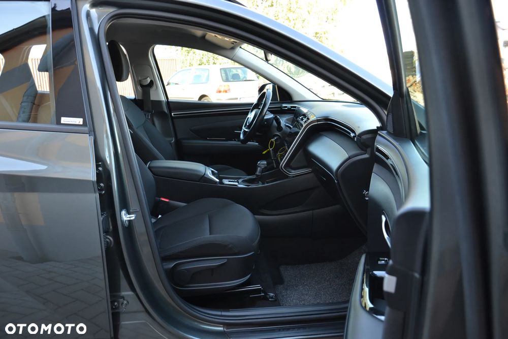 Hyundai Tucson 1.6 CRDi 48V-Hybrid 2WD DCT Select - 33