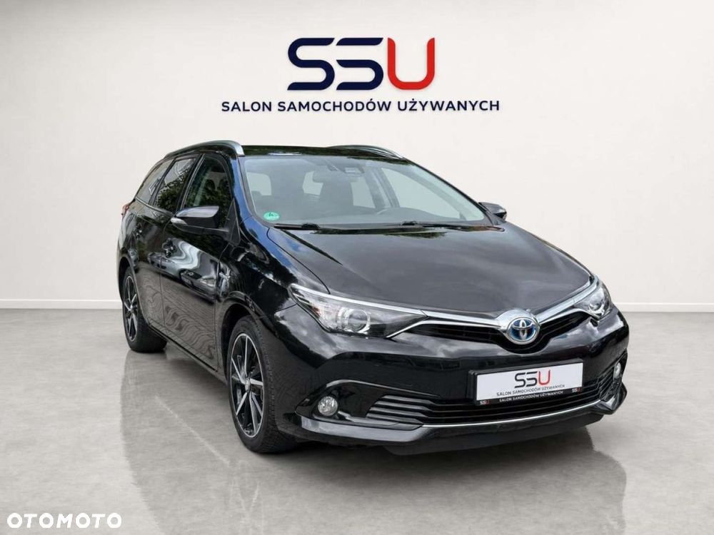 Toyota Auris Hybrid 135 Prestige - 9