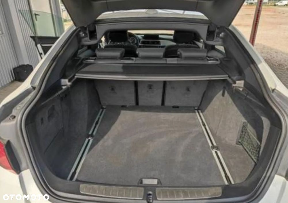 BMW Seria 3 320i GPF - 6