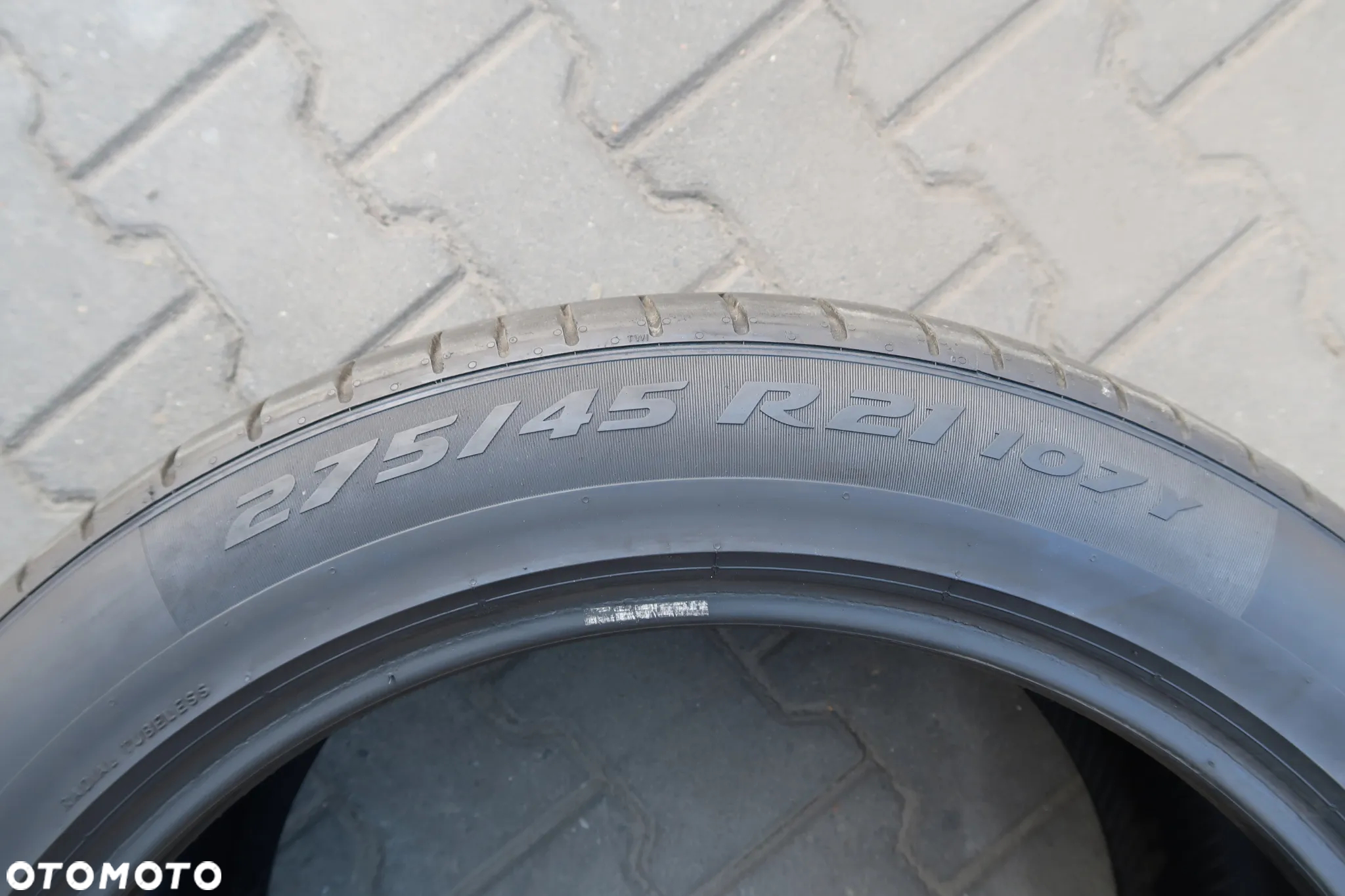 Pirelli P zero 275/45r21 - 6