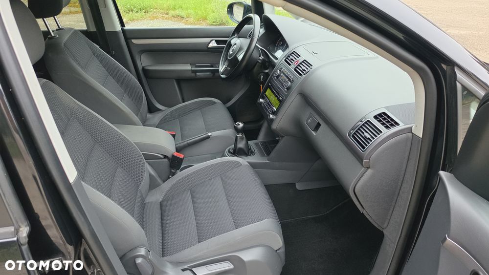 Volkswagen Touran 2.0 TDI DPF BlueMotion Technology Life - 13