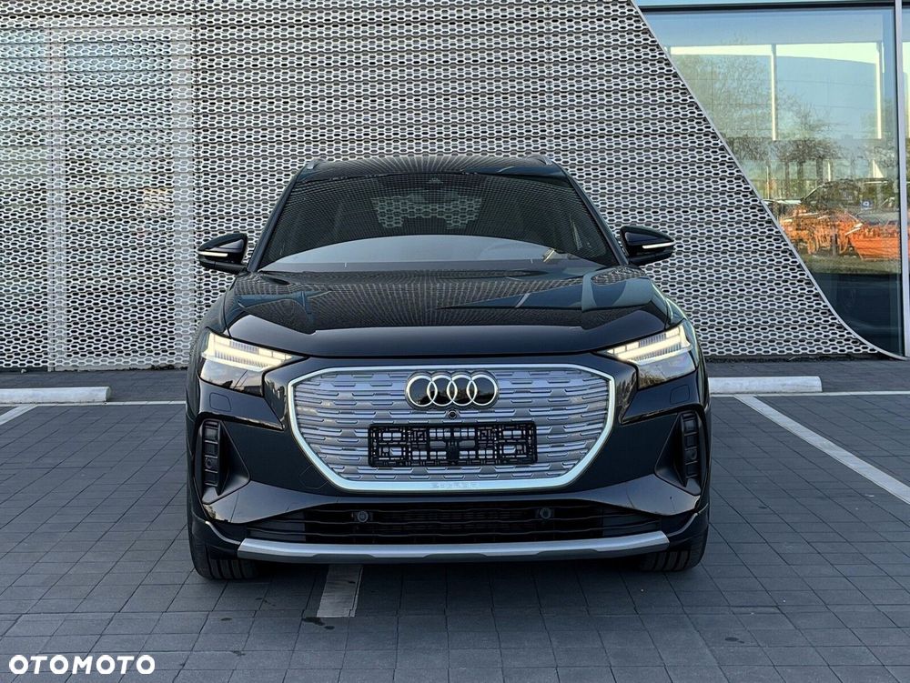 Audi Q4 e-tron - 13