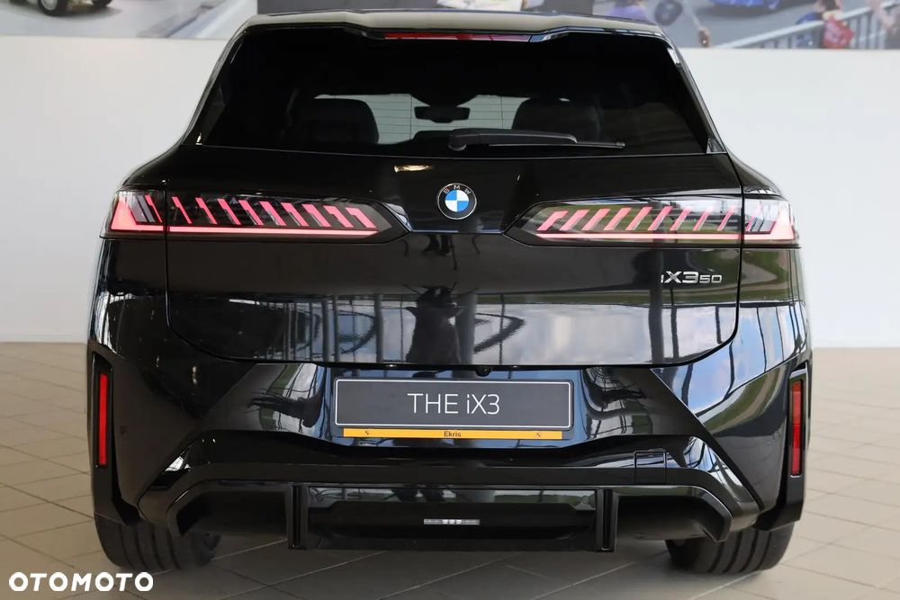 BMW iX3 50 xDrive 113.4kWh - 10