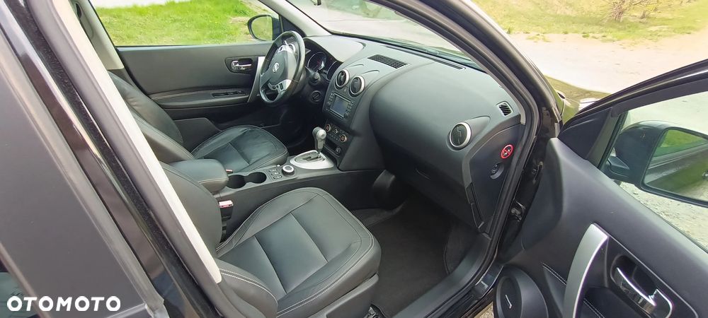 Nissan Qashqai 2.0 dCi 4 x 4 DPF tekna - 18