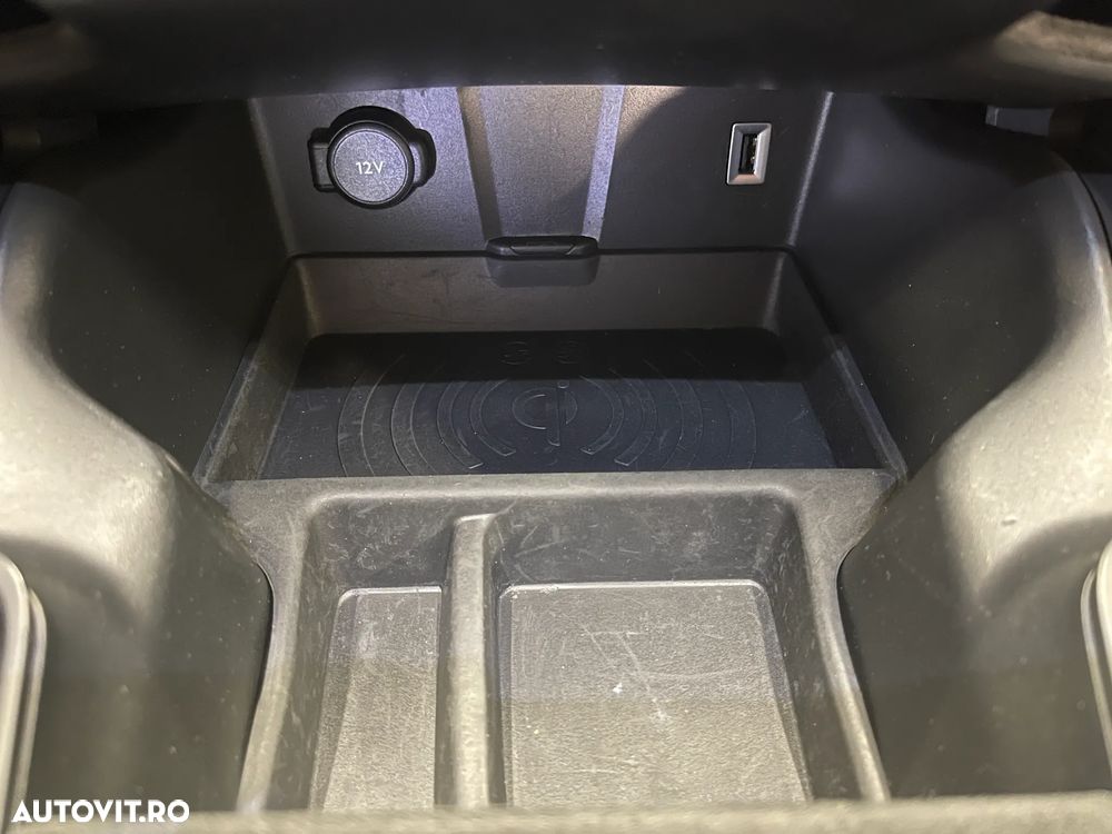 DS Automobiles DS 7 Crossback 1.6 PHeV FWD 225 EAT8 PERFORMANCE LINE + - 31