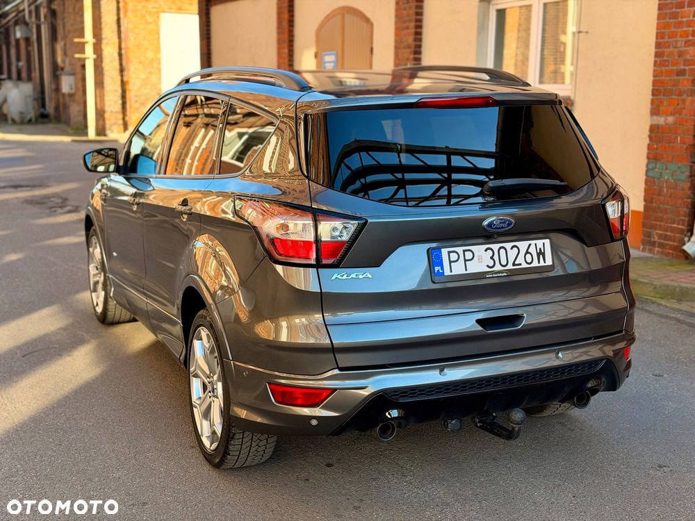 Ford Kuga 2.0 TDCi 4x4 ST-Line - 14