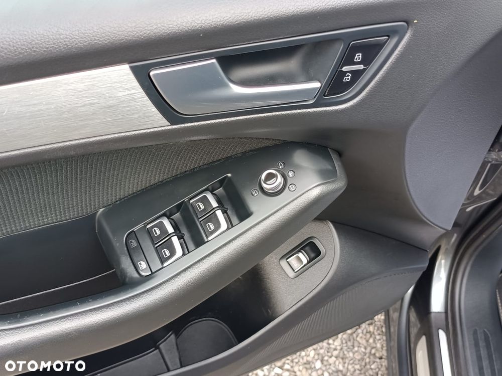 Audi Q5 2.0 TDI quattro - 27