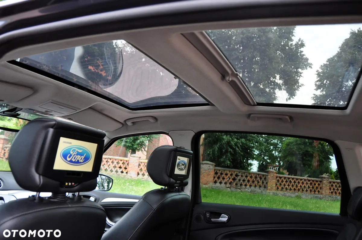 Ford S-Max 2.5 Titanium - 15